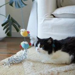 Butterfly High Chase & Play Wand With Catnip 16 Butterfly High Chase & Play Wand With Catnip -Kazoo Store Kazoo 13987 PlayWand ButterflyHigh LS 7